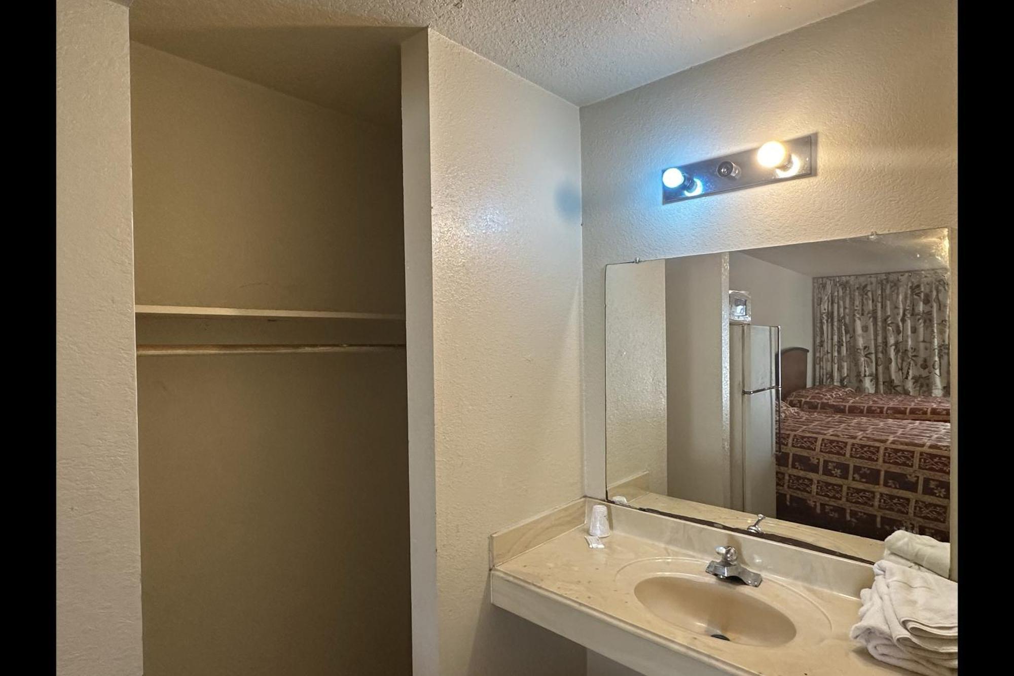 Travel Inn By Oyo La Marque Texas City I-45 Exterior foto